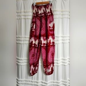 Like new, comfy, baggy, Rayon pants. Xs